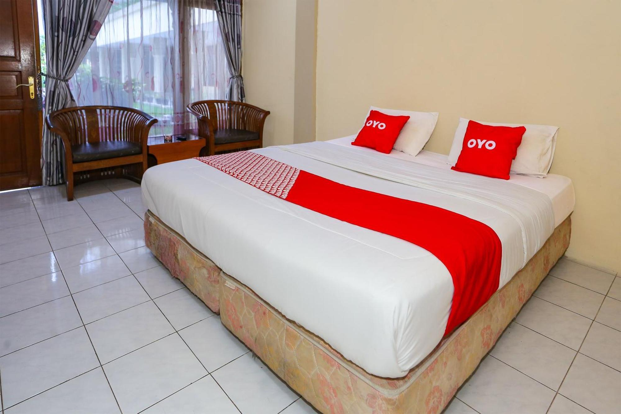 Capital O 93349 Hotel Gondangdia Богор Екстериор снимка